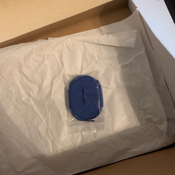 Jordan 1 Royal Toe - Picture 6 of 8